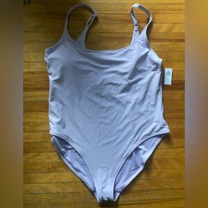 NWT Sz XXL Old Navy lilac colored swimsuit